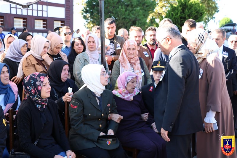 25.09.2022 tarihinde Rize İl Jandarma Komutanlığında Şehit J.Uzm.Çvş. Osman ÖZSOY için Düzenlenen Uğurlama Töreni 