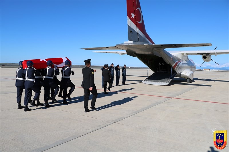 25.09.2022 tarihinde Rize İl Jandarma Komutanlığında Şehit J.Uzm.Çvş. Osman ÖZSOY için Düzenlenen Uğurlama Töreni